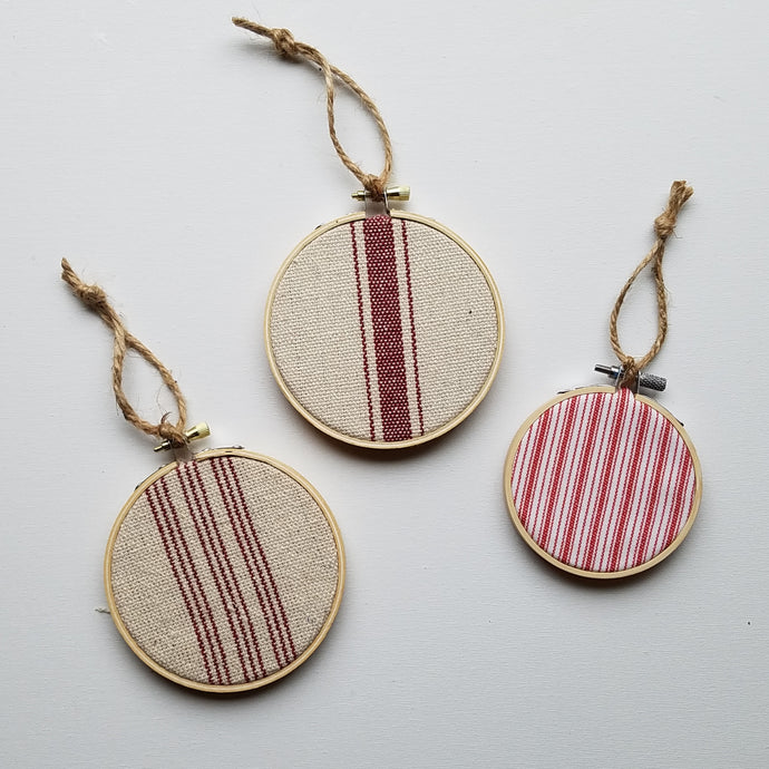 FourFarmhouse Feedsack Style Christmas Ornaments, Red and Natural on a white background