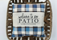 Welcome to our Patio Faux Burlap Off-White Pillow Wrap
